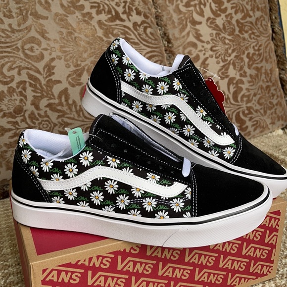 Vans Comfycush Old Skool Scribble Flower DaisyblkW - Picture 9 of 16